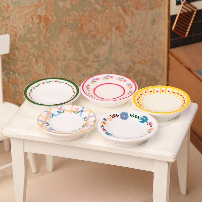 Mini platos para casa de muñec - Miniature Baking Kitchen reseña y precio